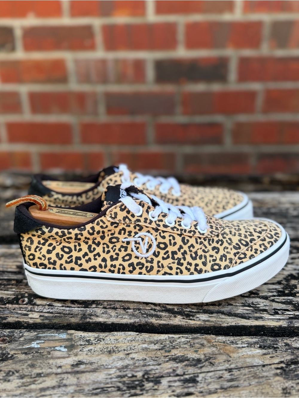 Vans Sport Vulc Women’s Sz 8.5 Lace Up VN0A5ELC36I Cheetah Print Skate Shoes X1 - Picture 3 of 14